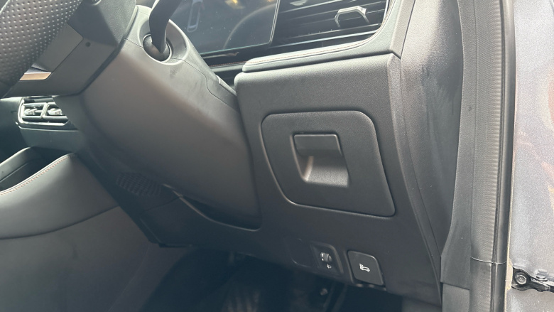 MG HS 1.5 T-GDI Trophy 5dr DCT Petrol Hatchback